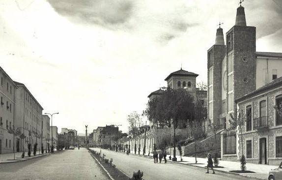 Paseo de la Estacin - Paseo de la Estacin. Foto antigua