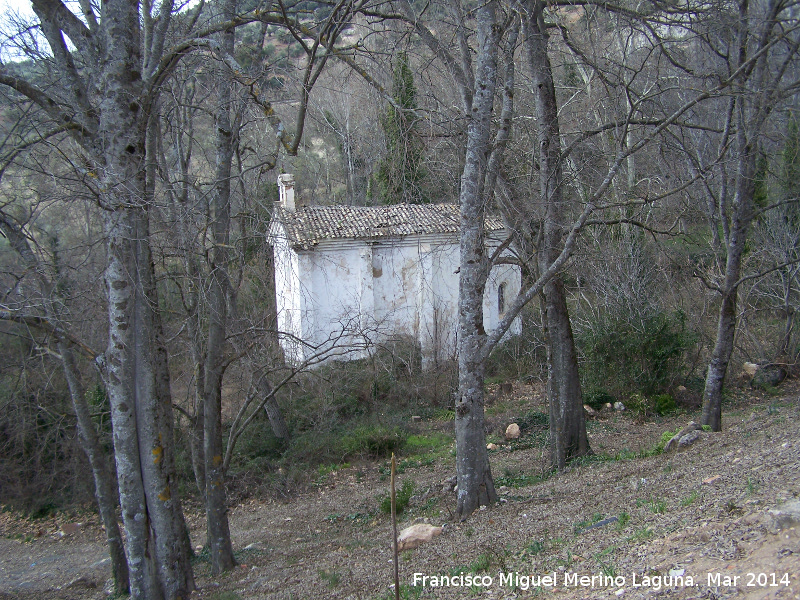 Iglesia de Mata Bejid - Iglesia de Mata Bejid. Lateral