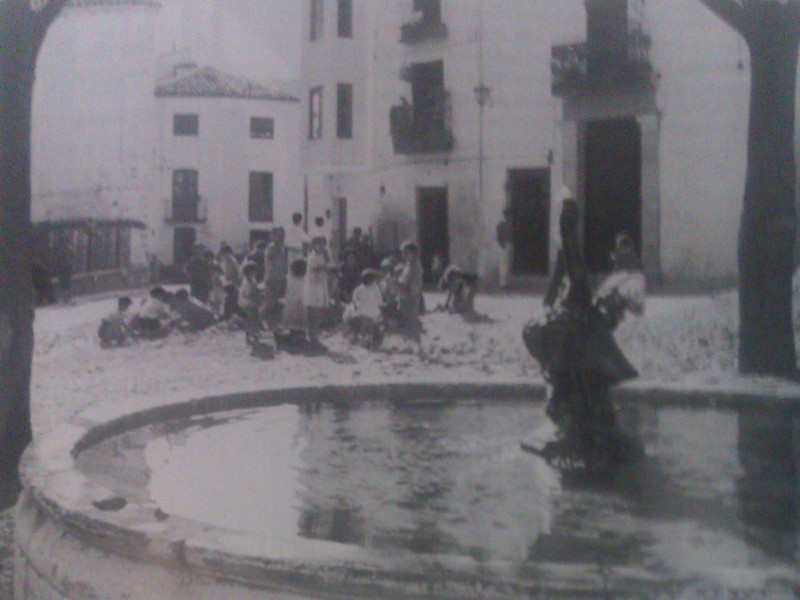 Fuente del Pato - Fuente del Pato. Foto antigua