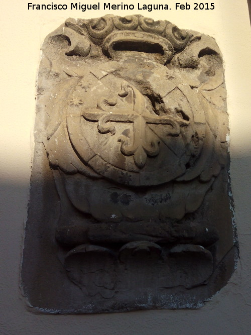 Casa de la Calle Jurado Gmez n 1 - Casa de la Calle Jurado Gmez n 1. Escudo izquierdo