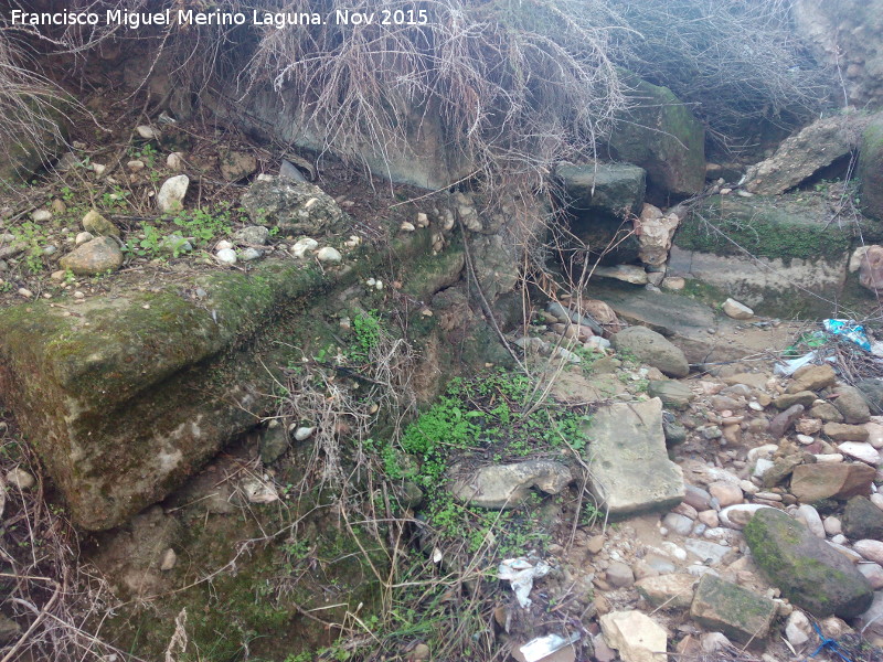 Calzada romana del Cerro Maquiz - Calzada romana del Cerro Maquiz. �ngulo de 90�