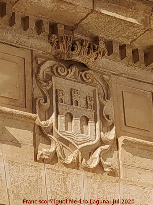 Arcos de la Frontera - Arcos de la Frontera. Escudo de Arcos de la Frontera en el Ayuntamiento