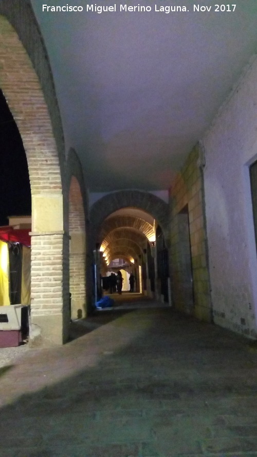 Plaza de la Constitucin - Plaza de la Constitucin. Soportales