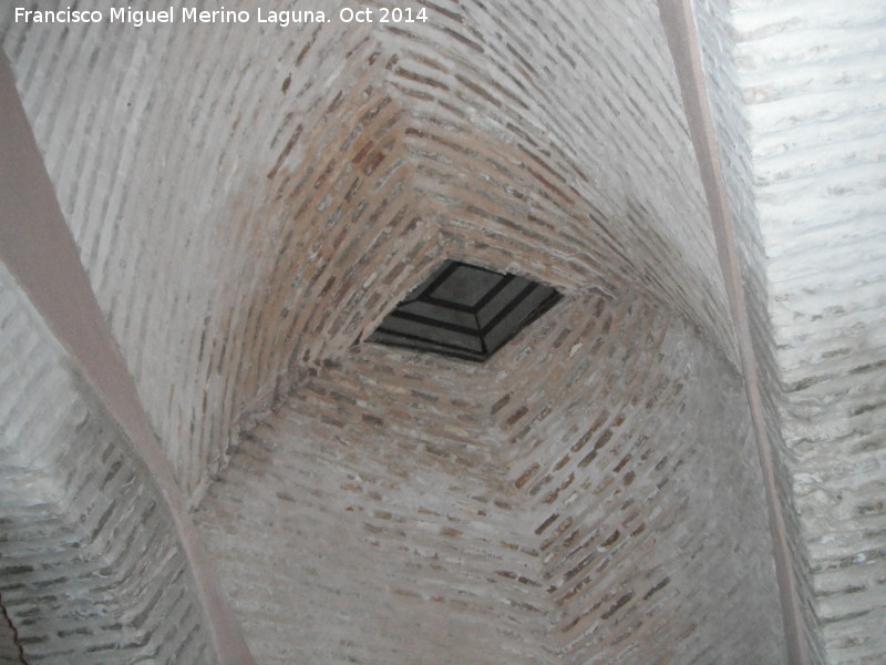 Castillo de Meng�bar - Castillo de Meng�bar. Conducto defensivo