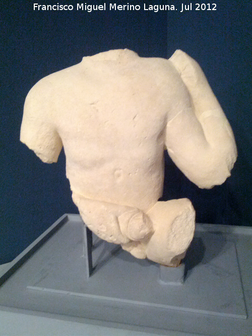 Cerrillo Blanco - Cerrillo Blanco. Torso flico. Museo Provincial