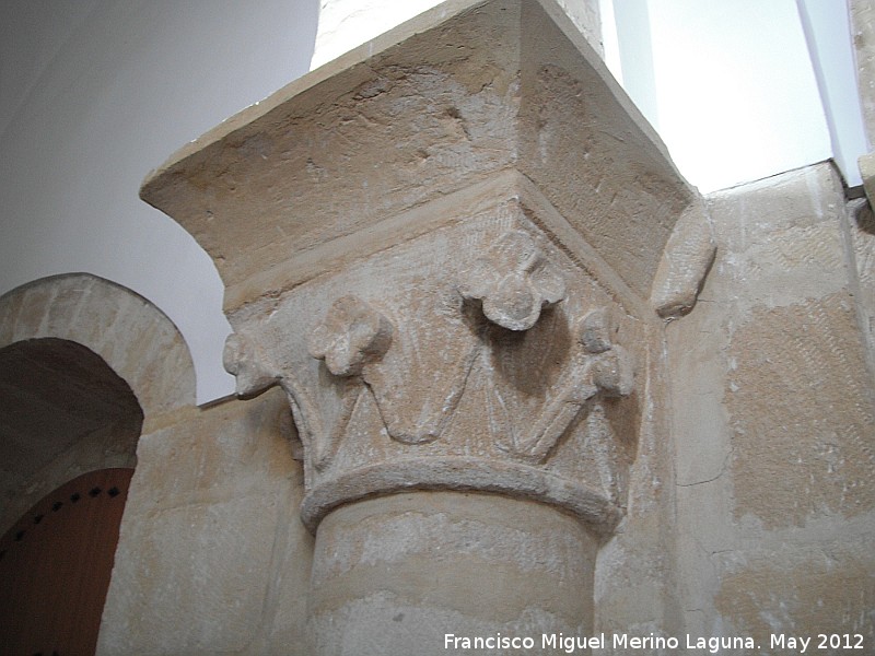 Iglesia de San Benito - Iglesia de San Benito. Capitel