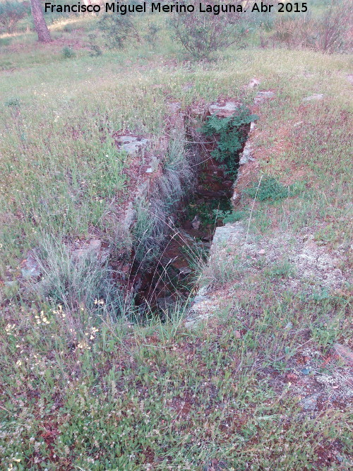 Noria de las Suertes de Miranda - Noria de las Suertes de Miranda. Pozo cegado