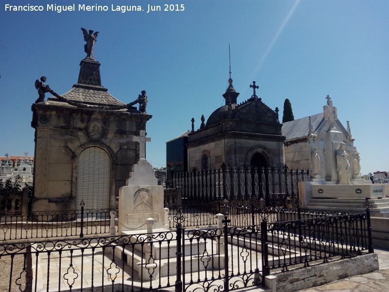 Cementerio de Torredonjimeno - Cementerio de Torredonjimeno. Mausoleos