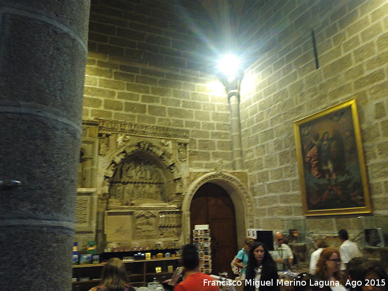Catedral de vila. Capilla de San Miguel - Catedral de vila. Capilla de San Miguel. 