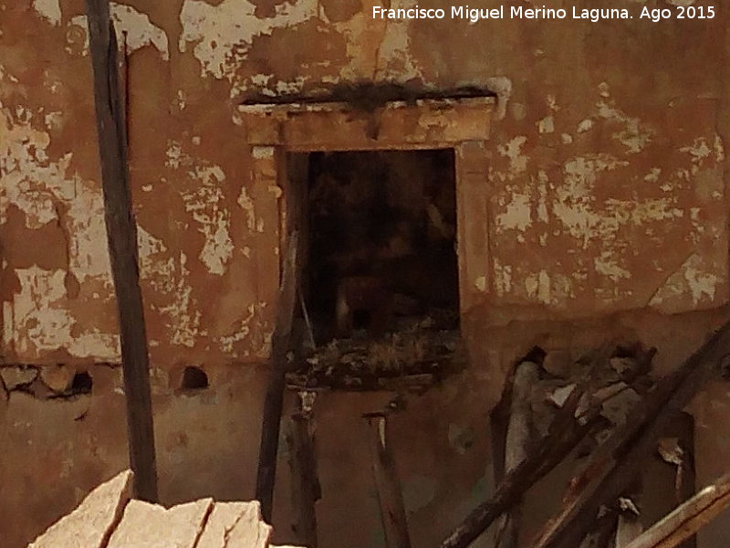 Cortijada de Barbahijar - Cortijada de Barbahijar. Chimenea del primer piso