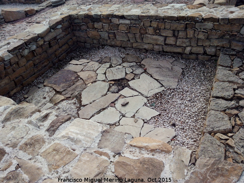Torreparedones. Macellum - Torreparedones. Macellum. Tabernae