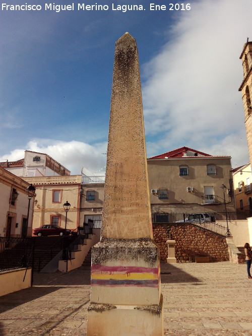 Monolito de la Plaza de la Iglesia - Monolito de la Plaza de la Iglesia. 