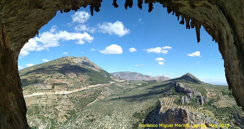 Pinturas rupestres de la Cueva de los Molinos - Pinturas rupestres de la Cueva de los Molinos. Vistas