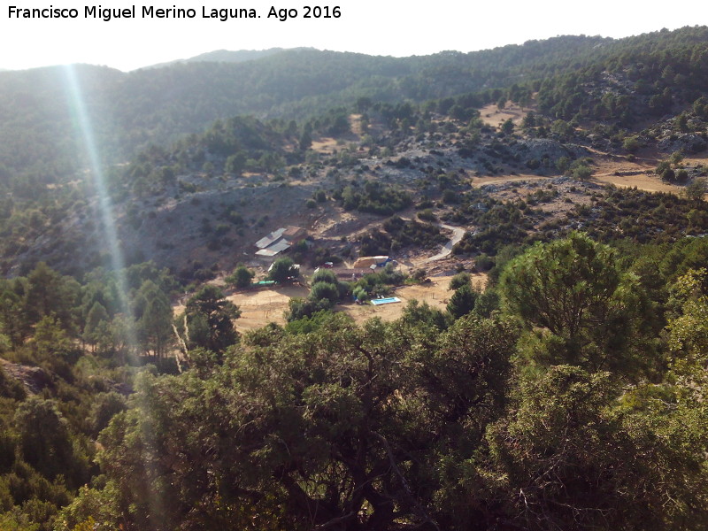 Cortijo Raso de la Escalerita - Cortijo Raso de la Escalerita. Desde la Lancha de la Escalera