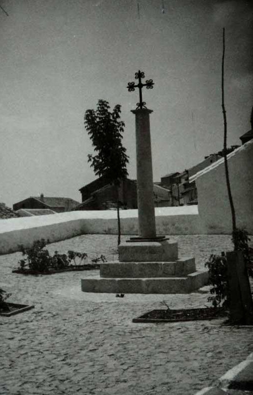 Cruz de la Plaza - Cruz de la Plaza. 1950