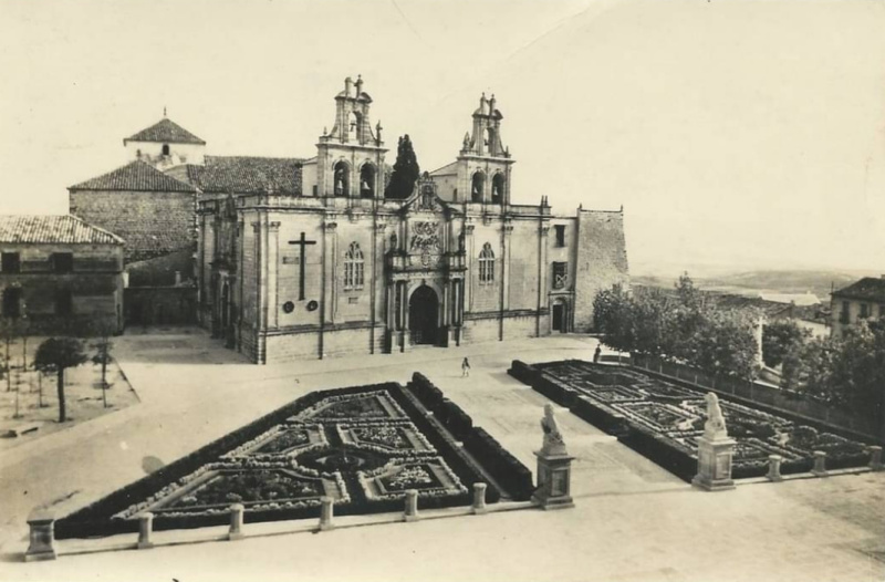 Plaza V�zquez de Molina - Plaza V�zquez de Molina. Foto antigua