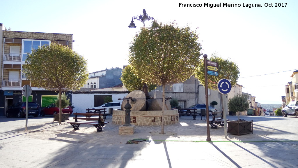 Plaza del Olivo - Plaza del Olivo. 