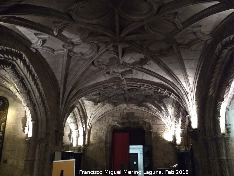 Monasterio de los Jer�nimos - Monasterio de los Jer�nimos. B�beda baja del coro