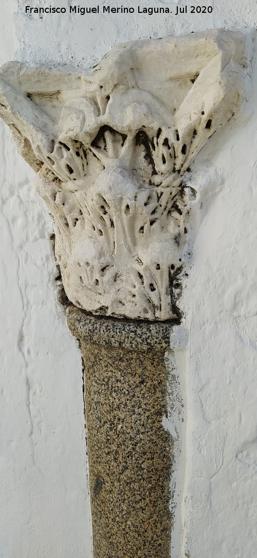 Iglesia de San Pedro - Iglesia de San Pedro. Capitel musulm�n