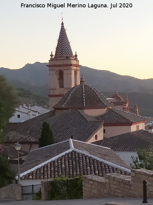 Iglesia Santa Mar�a de la Mesa - Iglesia Santa Mar�a de la Mesa. Desde la Puerta de la Villa