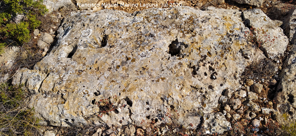Cazoletas del Cerro de la Mina - Cazoletas del Cerro de la Mina. Cazoletas de la izquierda