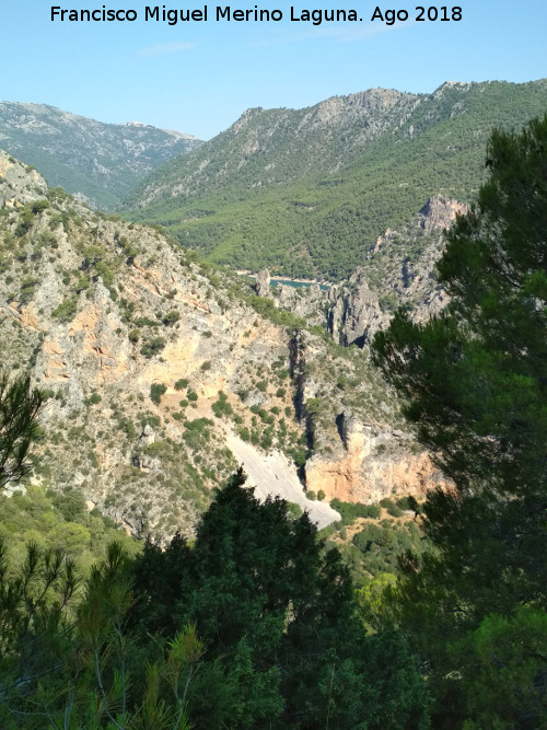 Caon de Pitillos - Caon de Pitillos. Desde la Caada del Sabinar