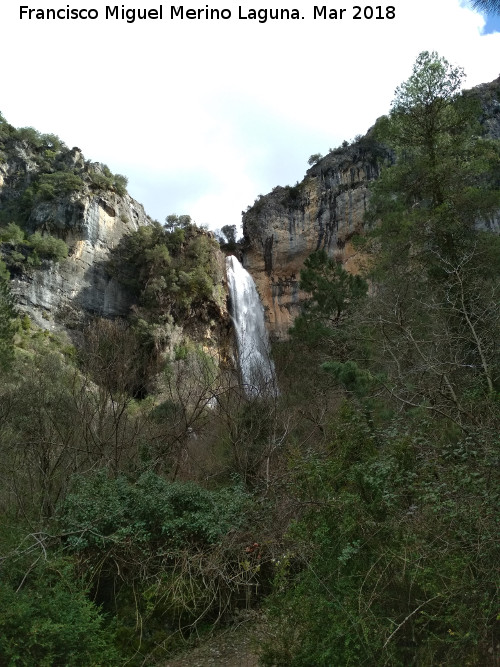 Cascada de Chorrogil - Cascada de Chorrogil. 