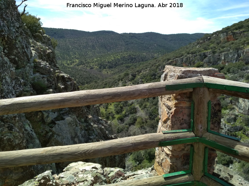 Mirador del Desfiladero - Mirador del Desfiladero. 