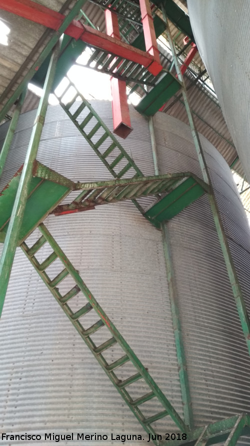 Silos de Meng�bar - Silos de Meng�bar. Escaleras
