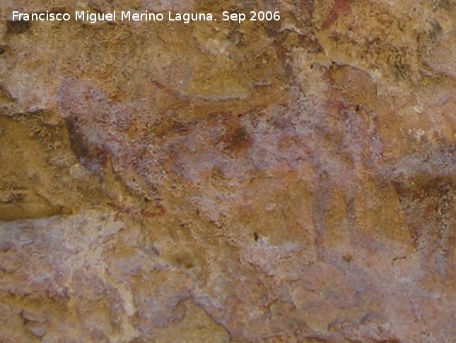Pinturas rupestres de la Cueva del Engarbo I. Grupo II. Panel VII - Pinturas rupestres de la Cueva del Engarbo I. Grupo II. Panel VII. Antropomorfo inferior zoomorfizado agachado en representacin de alguna danza
