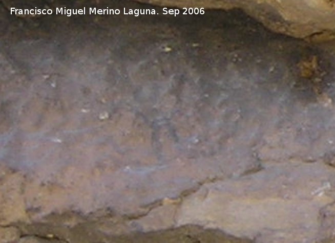 Pinturas rupestres de la Cueva del Engarbo I. Grupo II. Panel VII - Pinturas rupestres de la Cueva del Engarbo I. Grupo II. Panel VII. Antropomorfo con los brazos en asa