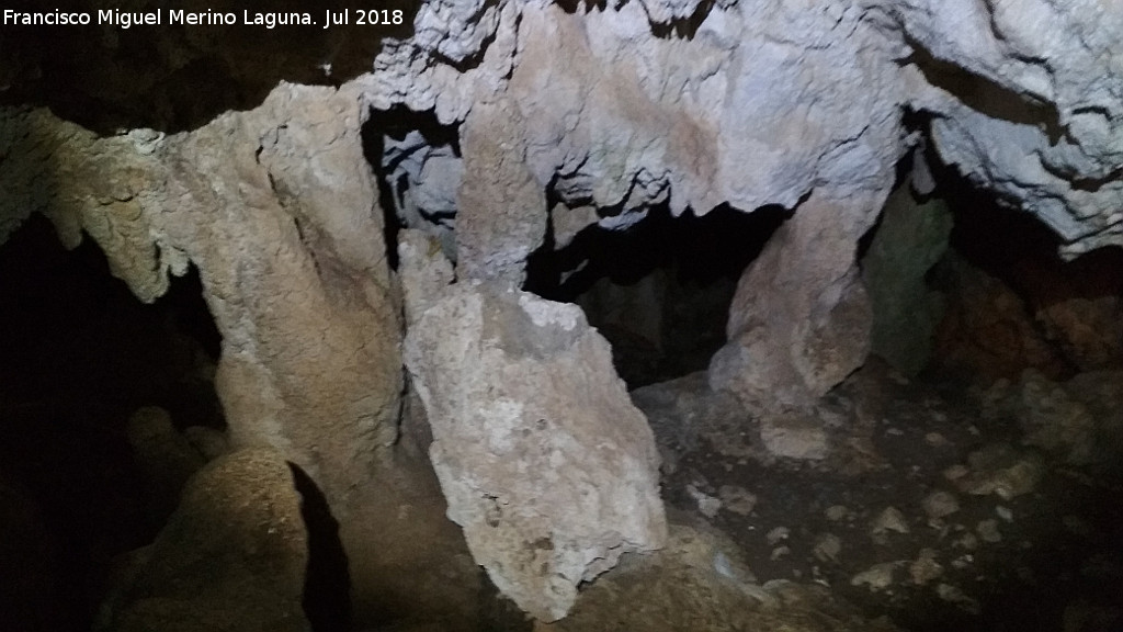 Cueva neoltica de los Corzos - Cueva neoltica de los Corzos. 