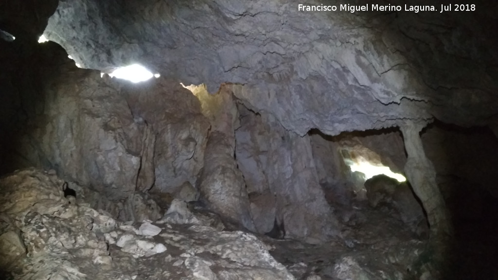 Cueva neoltica de los Corzos - Cueva neoltica de los Corzos. 