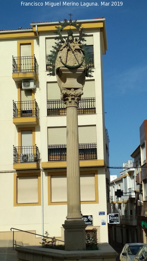 Monumento a la Coronacin de la Virgen de Alharilla - Monumento a la Coronacin de la Virgen de Alharilla. 