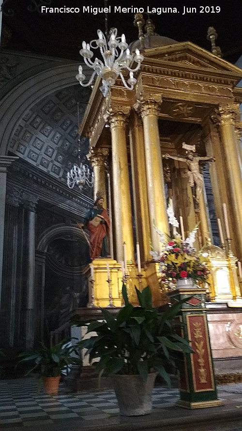 Iglesia de San Pedro y San Pablo. Interior - Iglesia de San Pedro y San Pablo. Interior. Trampantojo