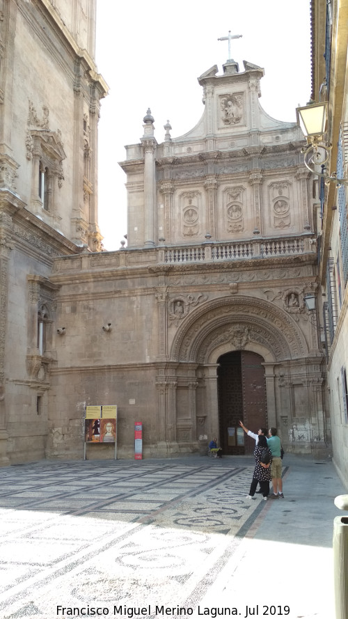 Catedral de Santa Mara. Puerta de las Cadenas - Catedral de Santa Mara. Puerta de las Cadenas. 