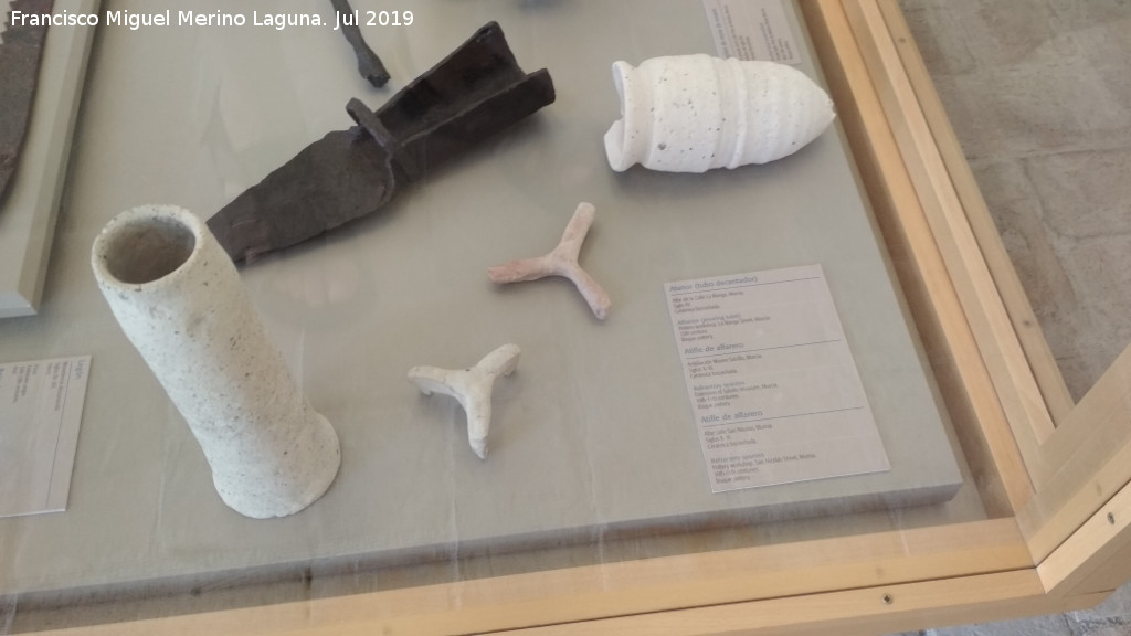 Museo de Santa Clara - Museo de Santa Clara. Piezas arqueolgicas andaluses