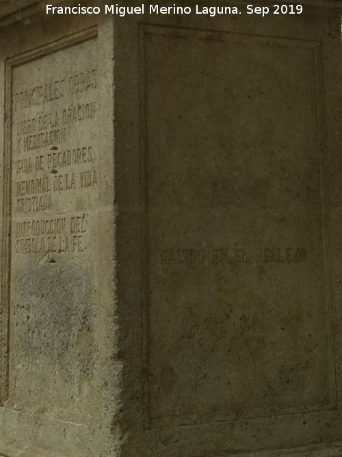 Monumento a Fray Luis de Granada - Monumento a Fray Luis de Granada. Inscripciones