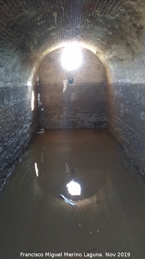 Aljibe de San Torcuato - Aljibe de San Torcuato. Interior