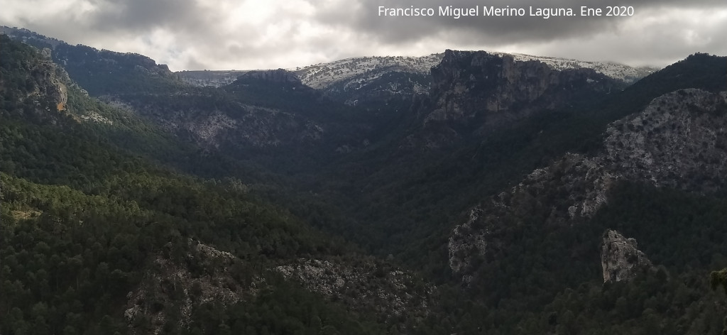 Arroyo de los Habares - Arroyo de los Habares. Desde los Riscos del Mailar