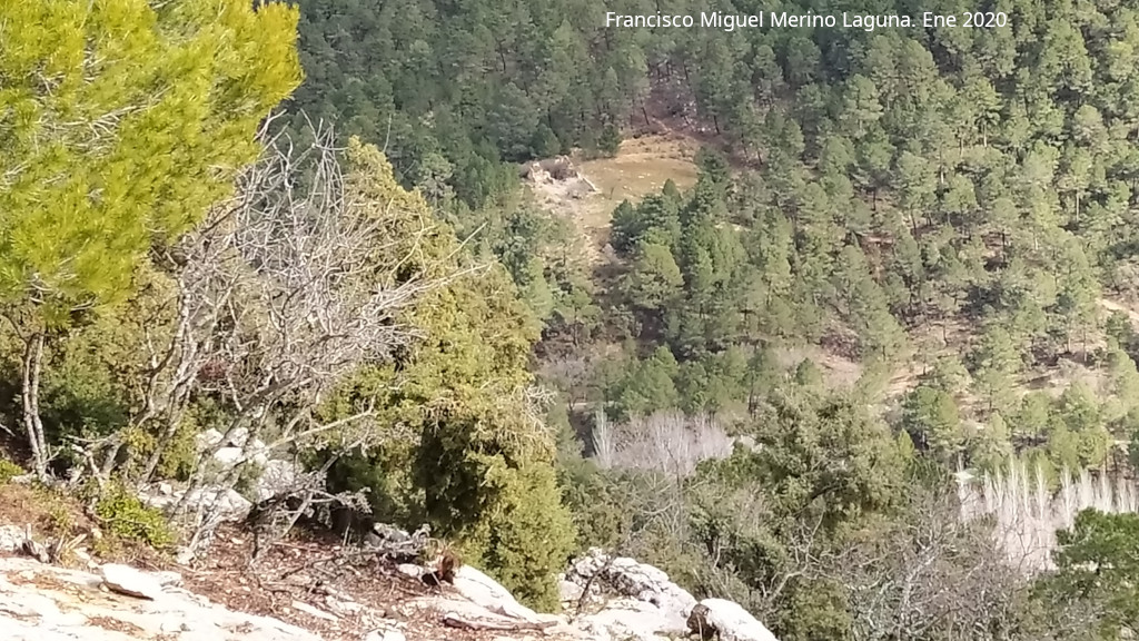 Cortijo Fuente de Hierro - Cortijo Fuente de Hierro. Desde los Riscos del Mailar