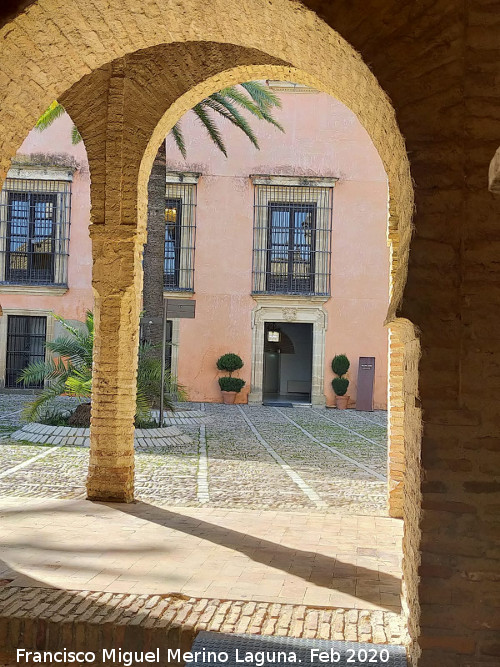 Alc�zar de Jerez. Palacio de Villavicencio - Alc�zar de Jerez. Palacio de Villavicencio. Desde la Mezquita