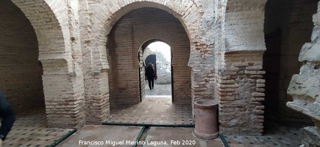 Alc�zar de Jerez. Mezquita - Alc�zar de Jerez. Mezquita. Patio de abluciones con su algibe