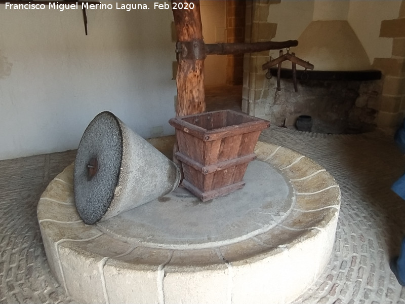 Alc�zar de Jerez. Molino de Aceite - Alc�zar de Jerez. Molino de Aceite. Zona de molienda