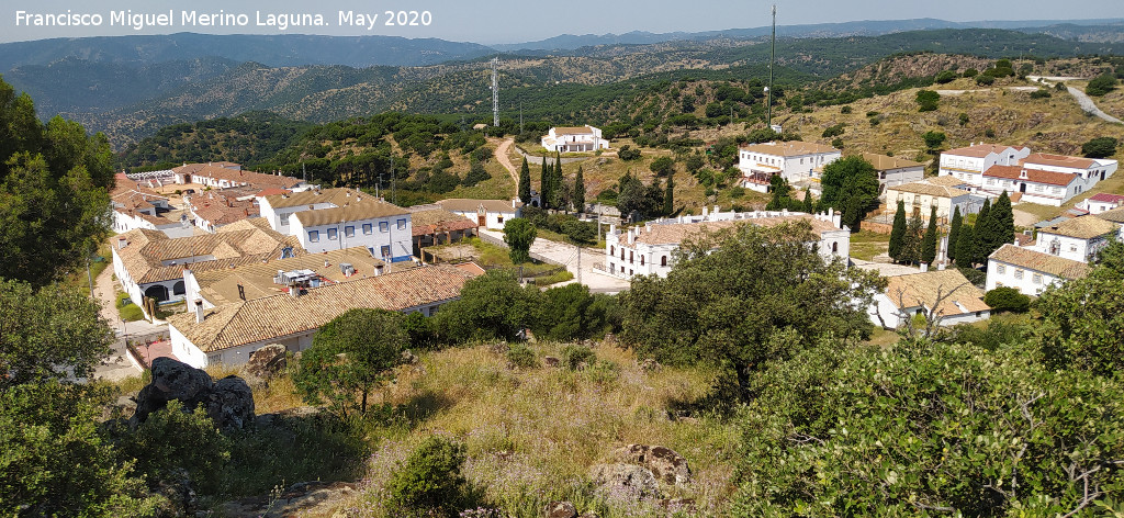 Poblado de Casas de Cofrad�as y Pe�as - Poblado de Casas de Cofrad�as y Pe�as. 