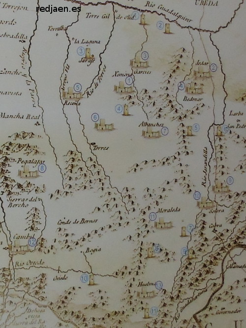 Castillo de N�nchez - Castillo de N�nchez. Fortificaciones de Sierra M�gina. Torre�n 1