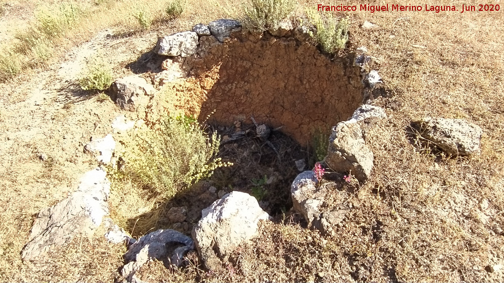 Horno de miera de la Huelga de los Olivos I - Horno de miera de la Huelga de los Olivos I. 