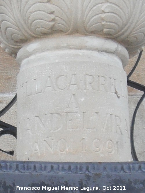 Monumento a Vandelvira - Monumento a Vandelvira. Inscripcin