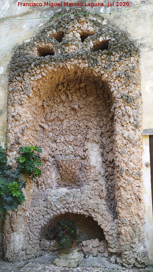 Castillo Palacio de los Ribera - Castillo Palacio de los Ribera. Grutesco del Jard�n Bajo