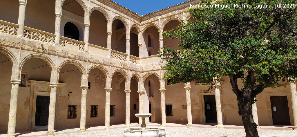 Castillo Palacio de los Ribera - Castillo Palacio de los Ribera. Galer�as